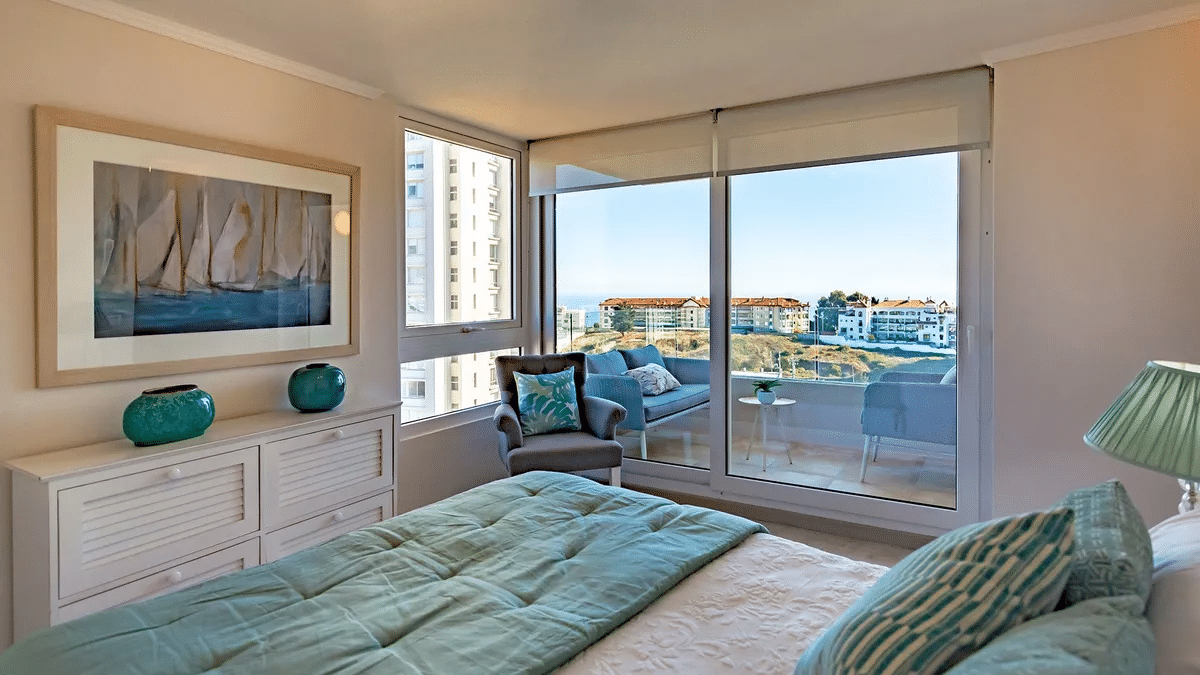 Habitación principal con terraza, Condominio Vista Reñaca